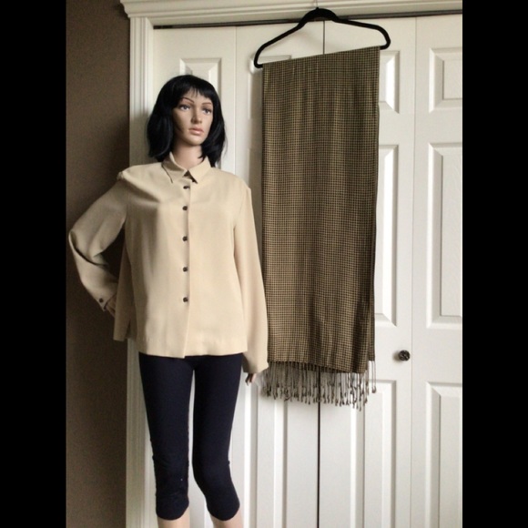 Evan Picone Creamy Butterscotch Blouse - Picture 6 of 9